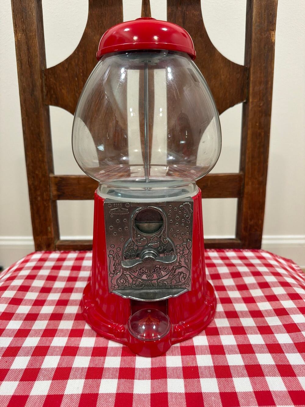 Vintage 1985 Carousel No.12 Junior 11" Glass Globe Cast Metal Gumball Machine